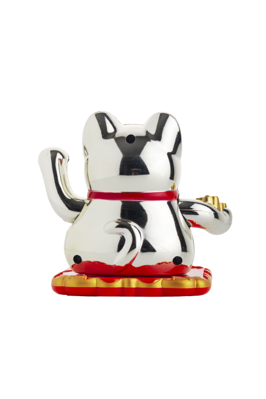 Lucky Cat Sallanan Pati̇ Güneş Enerji̇li̇- Çi̇çekli̇ Çi̇ft Kol Sallanan Tombi̇k  10.5*9.3*9.5 Cm